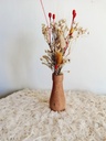 Florero nordico 'Helena' con flores incluidas 