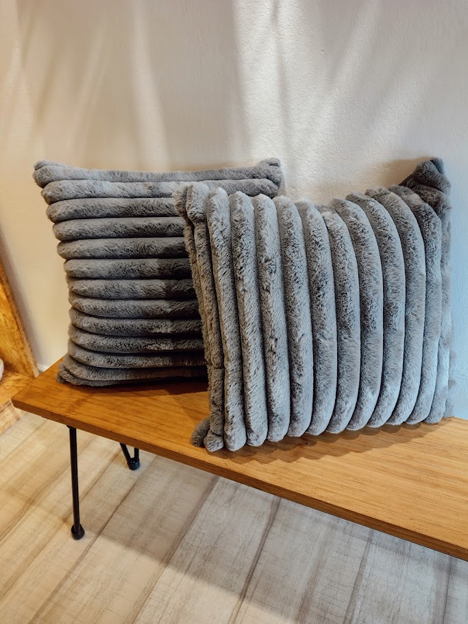 Almohadon 'Soft Line Gris' x unidad